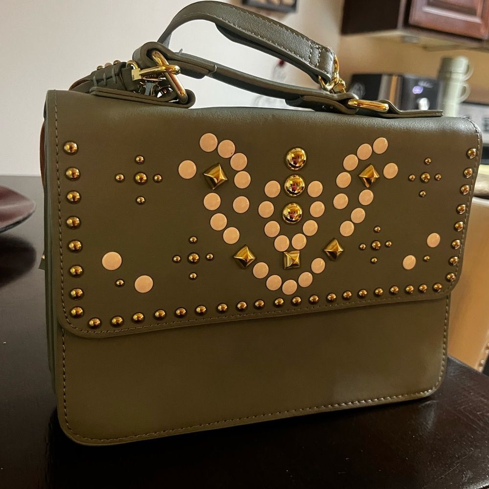 STEVE MADDEN STUDDED MINT flap crossbody TASSEL shoulder bag studs white green